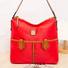 Large Capacity Shoulder Bag with Multiple Pockets for Everyday Use