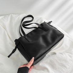 Stylish Shoulder Bag Large Capacity PU Leather Minimalist Underarm Bag