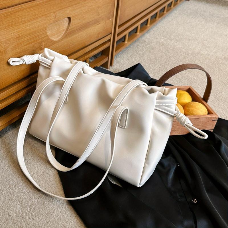 Stylish Shoulder Bag Large Capacity PU Leather Minimalist Underarm Bag