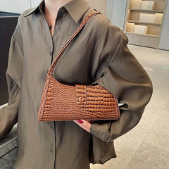 Crocodile Pattern Shoulder Bag Glossy Underarm Purse Women's Stylish Handbag