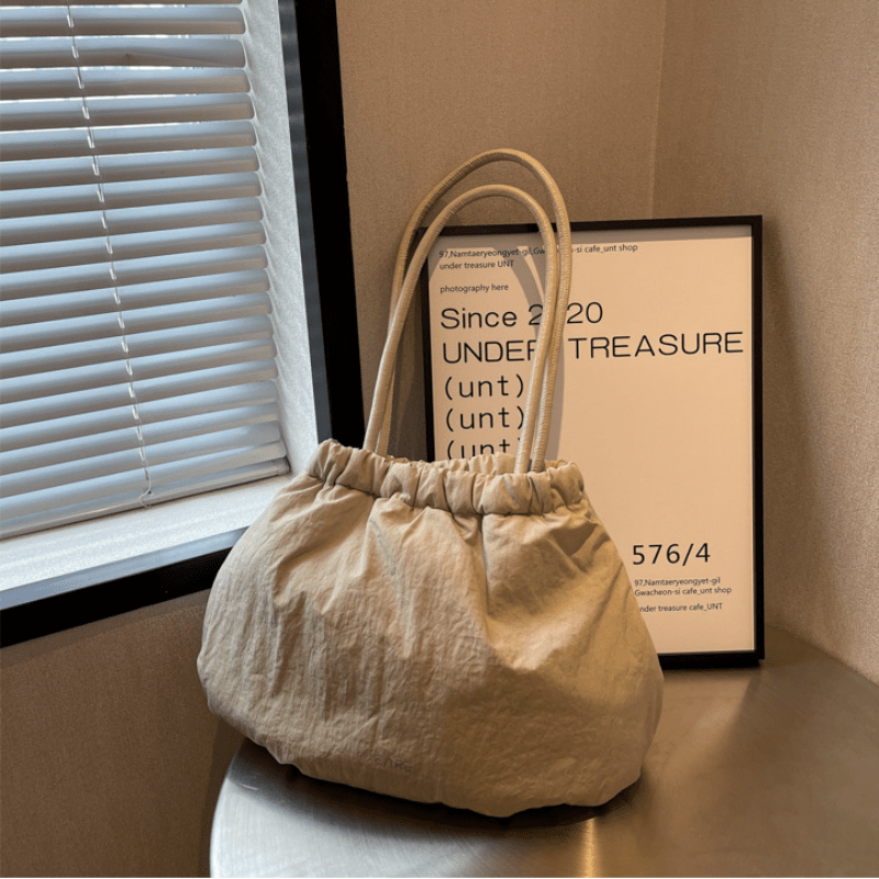 Minimalist Solid Shoulder Bag Ruched Storage Bag for Work