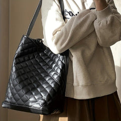 Argyle Quilted Bucket Bag Women's Large Capacity Shoulder Bag Tote