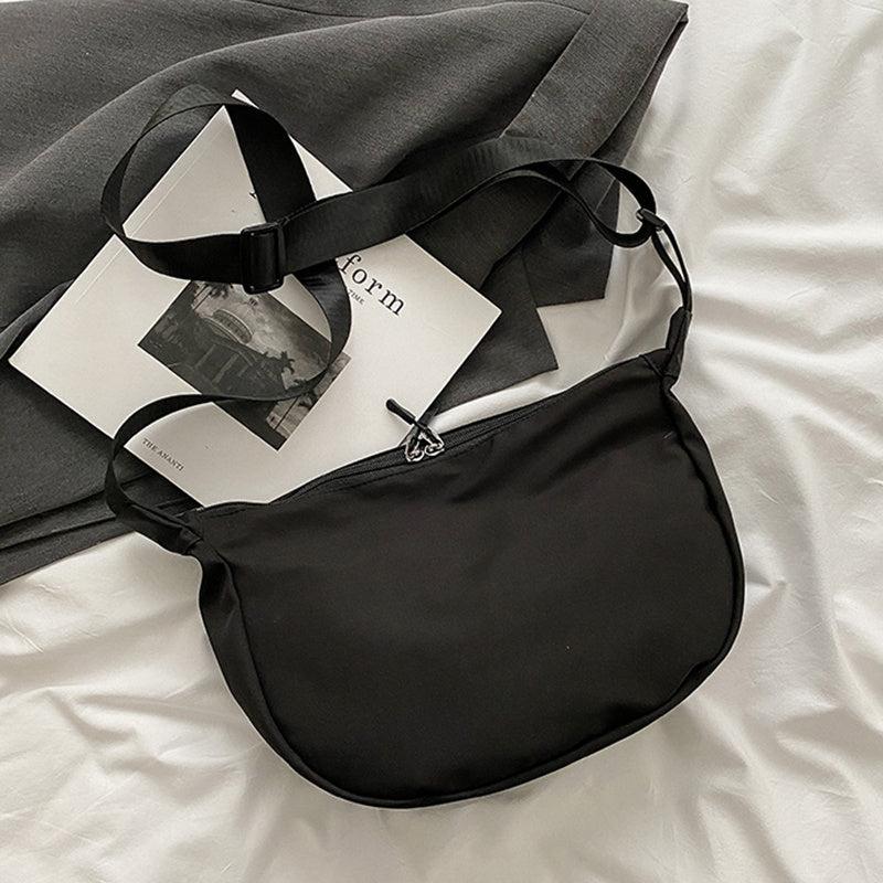 Minimalist Nylon Crossbody Bag Large Capacity Zipper Shoulder Purse