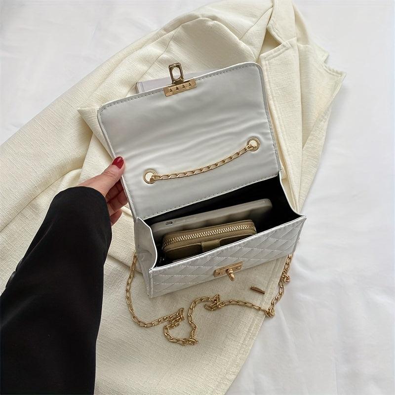 Square Chain Shoulder Bag Argyle Pattern Turn Lock