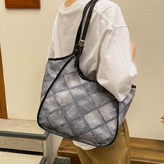Stylish Argyle Pattern Shoulder Bag for Women