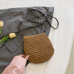 Boho Style Straw Crossbody Bag Hollow Out Shoulder Purse for Summer Beach