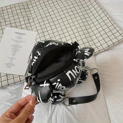 Bear Graffiti Crossbody Bag Chain Shoulder Bag