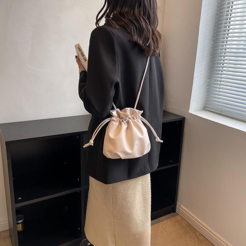 Minimalist Drawstring Bag All Match Crossbody Bag