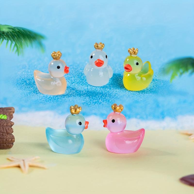 10pcs Mixed Luminous Crown Small Yellow Duck Ornaments Aquarium Micro Landscape