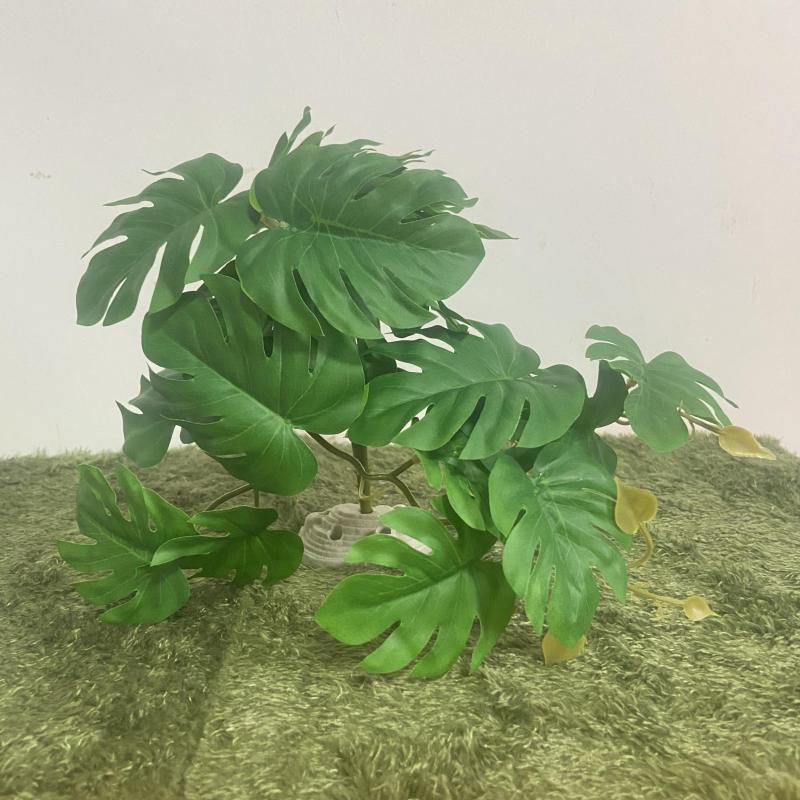 Artificial Rainforest Habitat Plant Decoration for Amphibian and Reptile Tanks