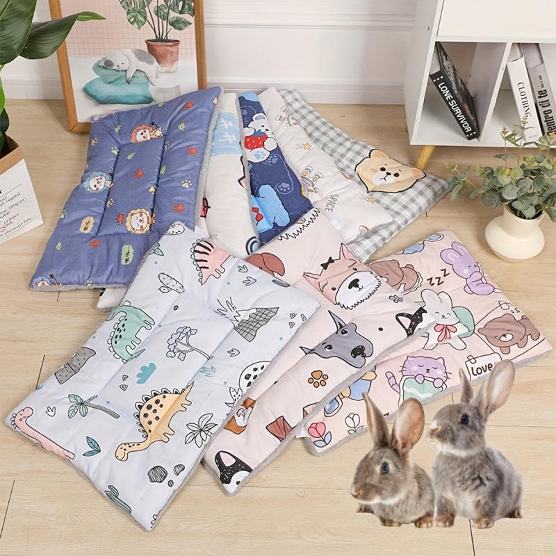 All Seasons Small Pet Mat For Hamster And Rabbit Random