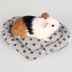 Heart Shaped Guinea Pig Bed for Small Animals