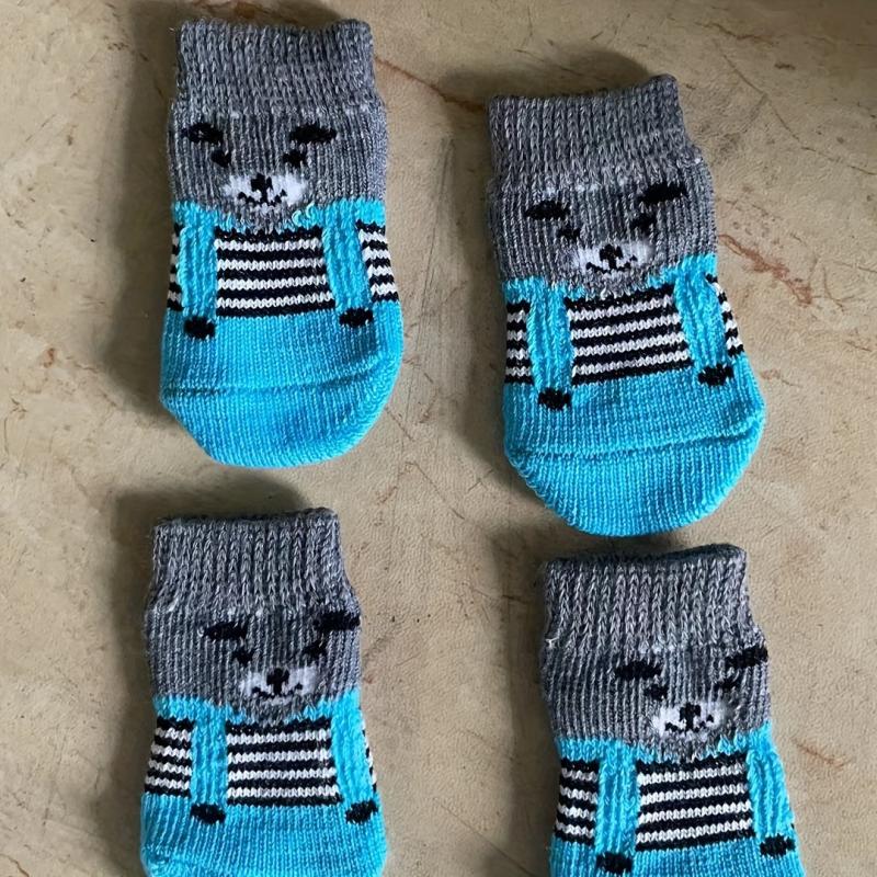 4pcs Pet Socks Dog Paw Protectors Warm Cotton Socks for Dogs Cats