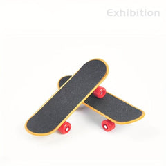Mini Parrot Skateboard Training Toy for Budgies Parakeet