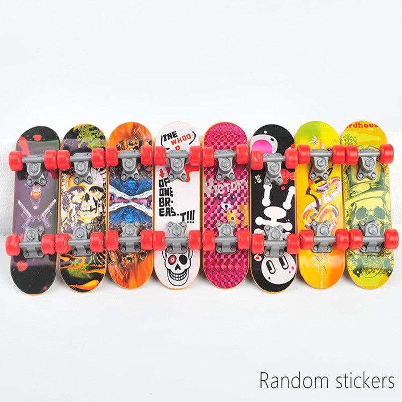 Mini Skateboard Parrot Toy for Chew Training & Cage Ornaments