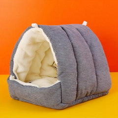 Small Parrot House Bed for Winter Warmth