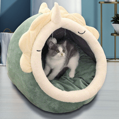 Cozy Winter Cat House Removable Washable Nest w/ Semi Closed Mat