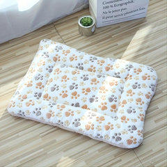 Cartoon Paw Print Pet Mat - Calming Indoor Cat Blanket