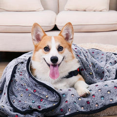 Soft Fleece Dot Print Pet Blanket Warm Blanket Sleep Mat Washable Cat Blanket