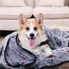 Soft Fleece Dot Print Pet Blanket Warm Blanket Sleep Mat Washable Cat Blanket