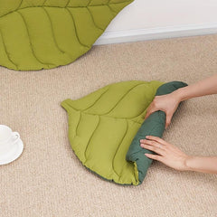 Double Sided Leaf Pet Mat for Cats and Dogs