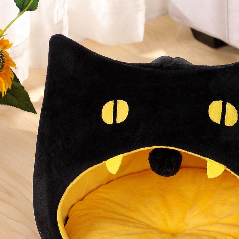 Comfy Cat Bed for Ultimate Feline Relaxation