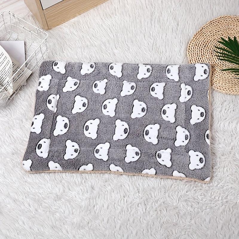 Grey Bear Pattern Double Layer Pet Cushion All Seasons Cat Mat