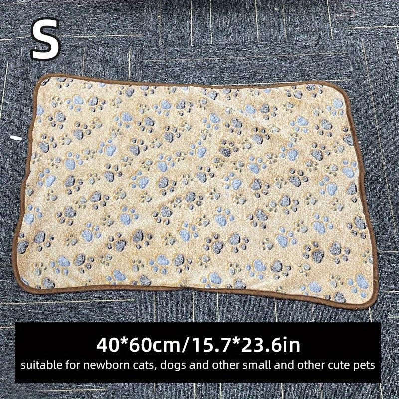 Soft Coral Velvet Dog Blanket Cozy and Comfortable Pet Blanket