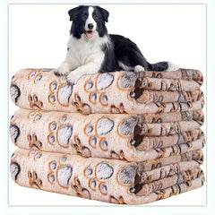 3pcs Soft and Warm Coral Fleece Pet Blankets with Paw Pattern