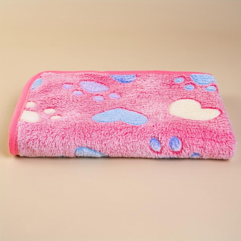 Pet Blanket with Printed Patterns Soft Warm Sleep Mat Fluffy Fleece Paw Print