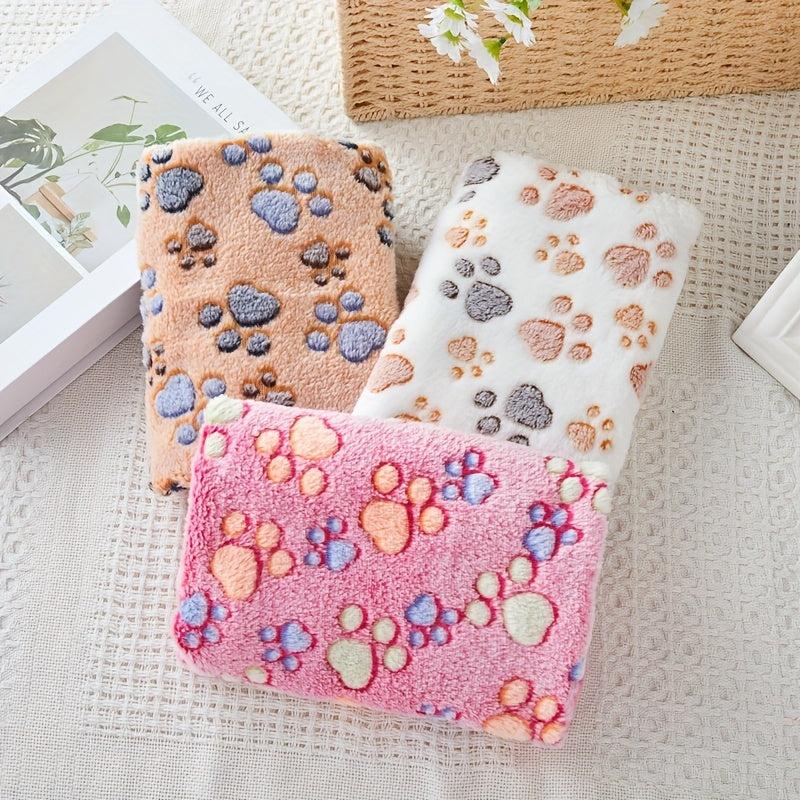 Soft Pet Mat Winter Warm Dog Blanket Paw Print Blanket