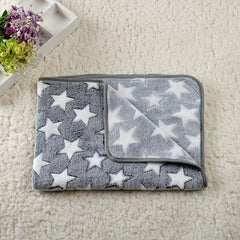 Coral Fleece Dog Blanket with Star Pattern