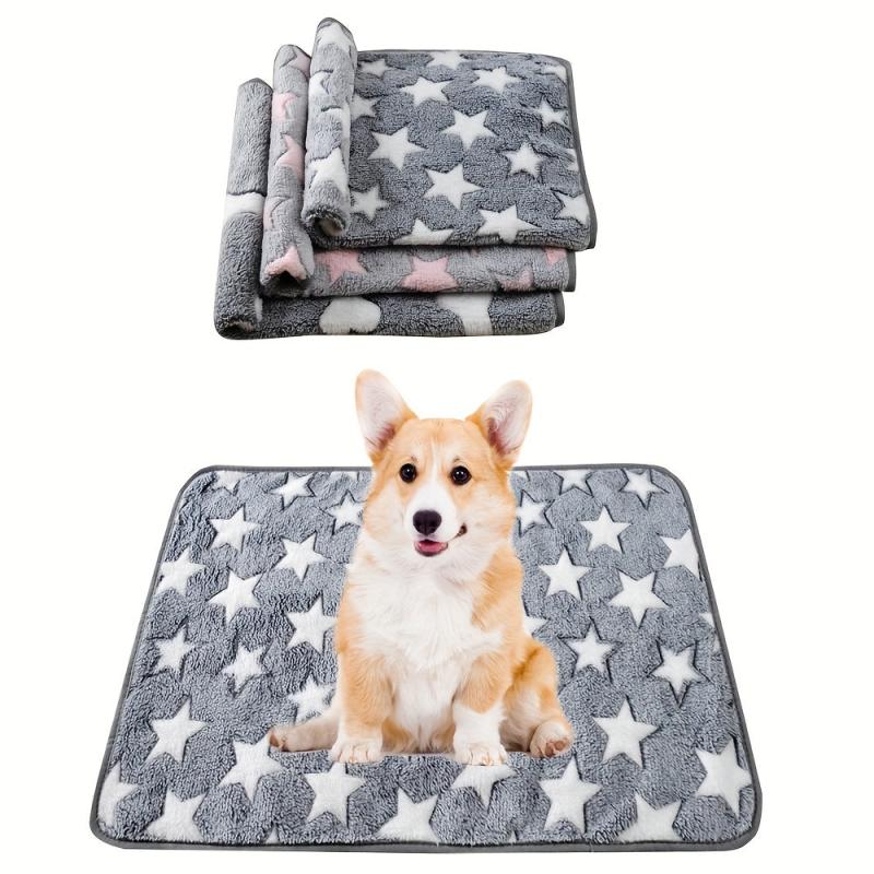 Coral Fleece Dog Blanket with Star Pattern