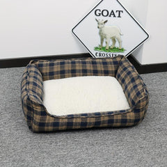 Classic Plaid Style Pet Bed Cat Bed With Non slip Bottom