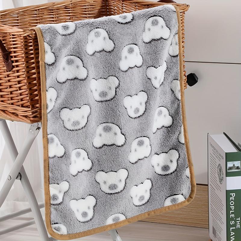 Soft Cartoon Bear Pet Blanket for Cats and Dogs