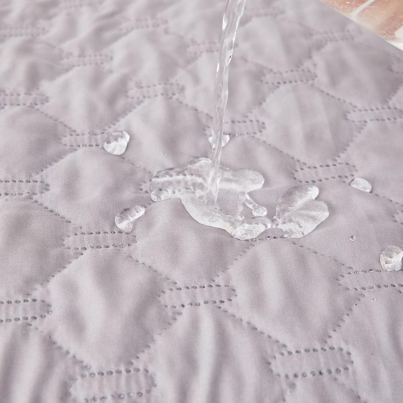 Waterproof Pet Urine Cushion with Anti Slip Bottom - Cat & Dog Training