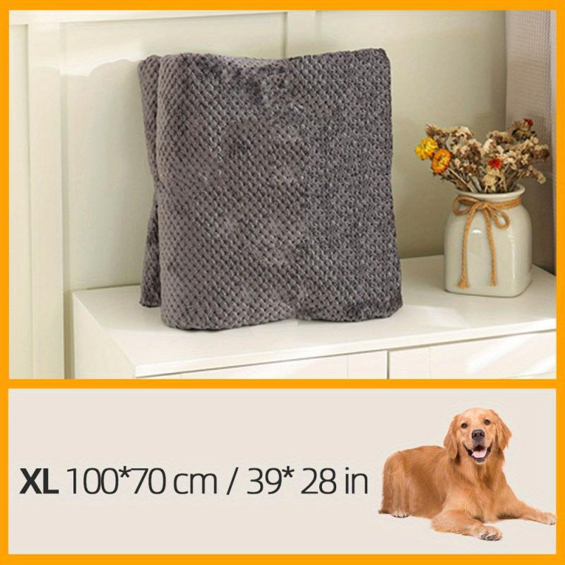 Soft Pet Blanket for Cats & Dogs All Seasons Warm Bed Blanket