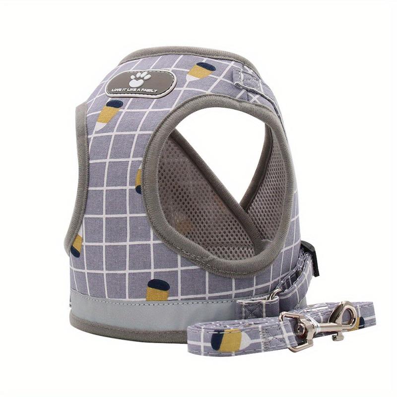 Breathable Mesh Dog Vest Harness And Leash Set Reflective Dog Chest Strap