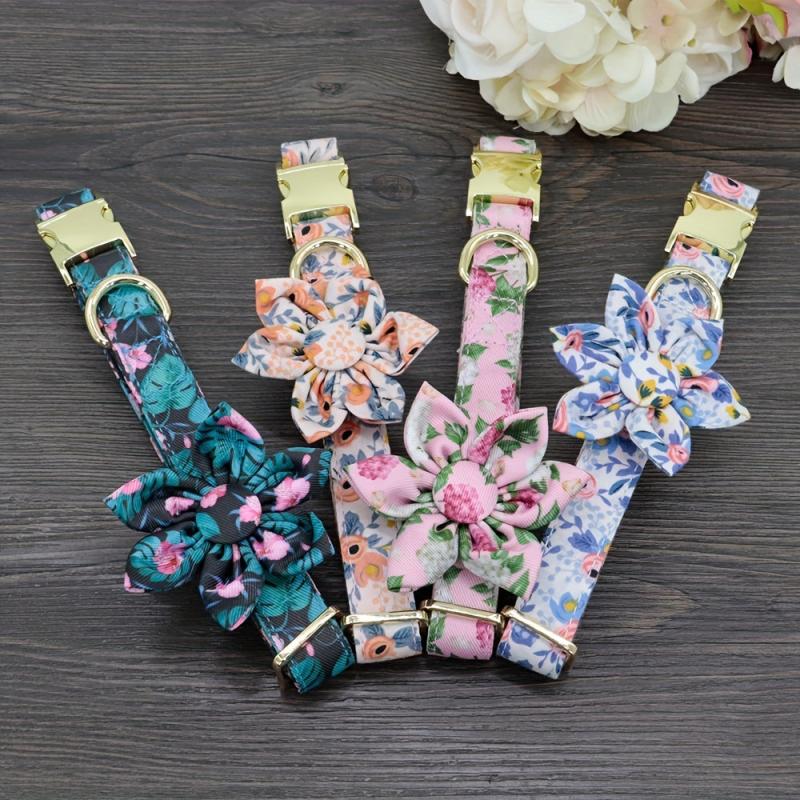 Customizable Nylon Dog Collar with Engraved Floral Pattern