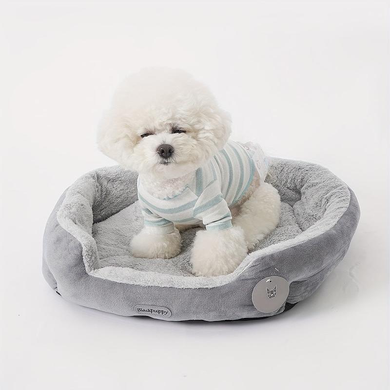 Cozy Pet Travel Bed for Small and Medium Dogs Soft and Comfortable Sleeping Nest