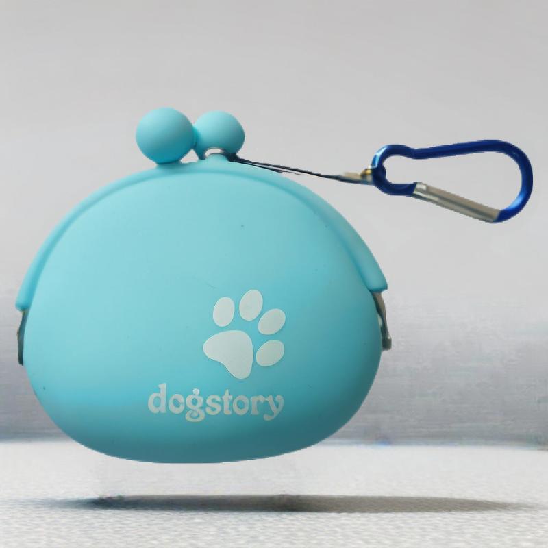 Portable Pet Snack Bag with Hook for Travel & Training