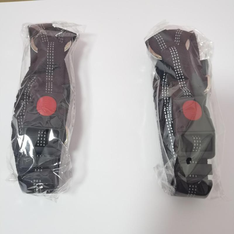 Adjustable Pet Seat Belt for Safe Travel in Vehicles