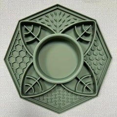 Slow Feed Dog Bowl Silicone Licking Bowl with Suction Cup Puzzle Feeding Pad