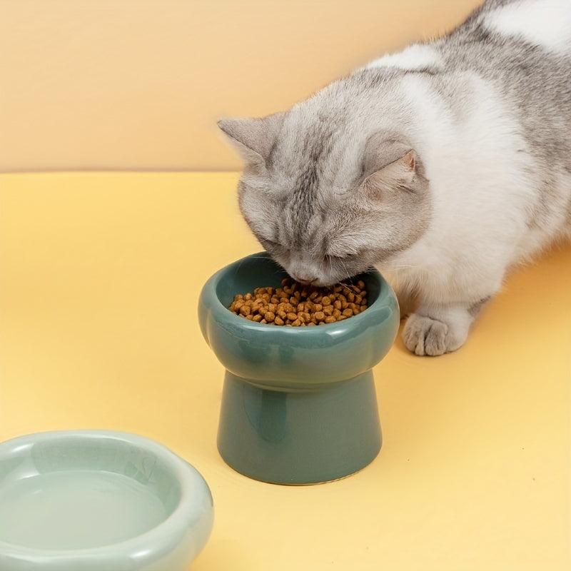 Elevated Ceramic Pet Bowls for Hydrated Cats and Dogs