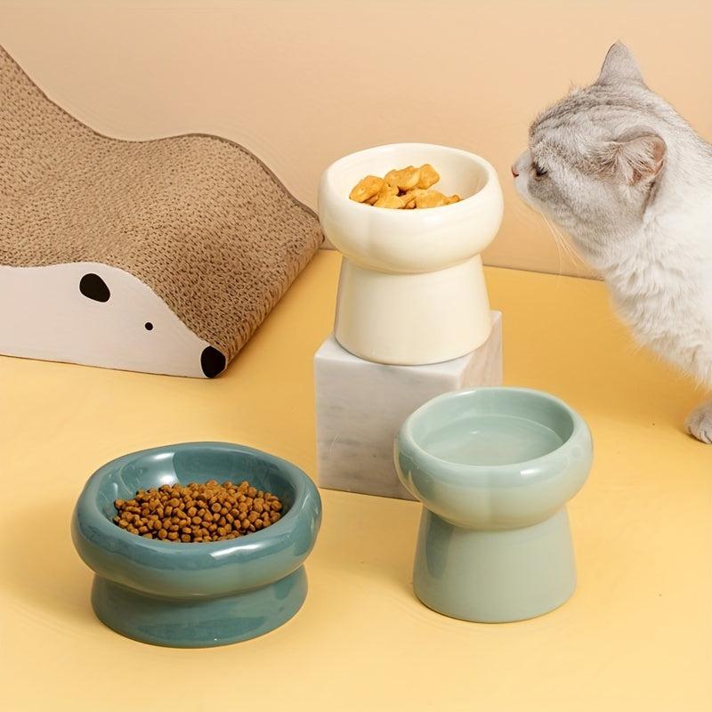 Elevated Ceramic Pet Bowls for Hydrated Cats and Dogs