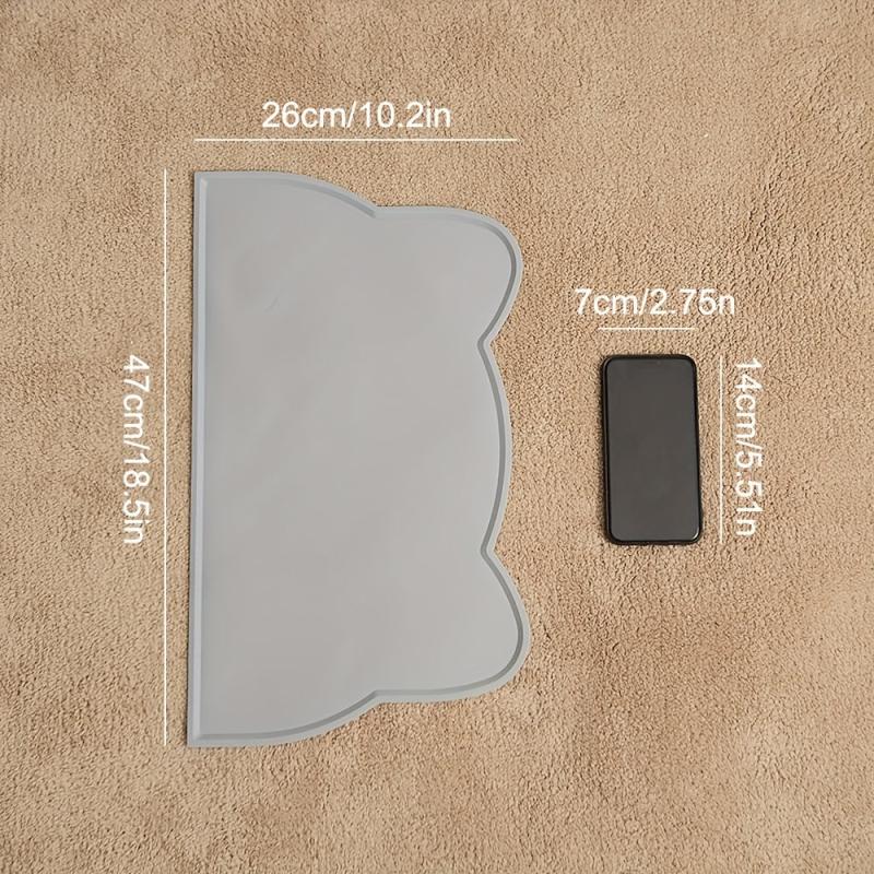 Non Slip Waterproof Cat Feeding Mat Raised Edges Cat Head Shape