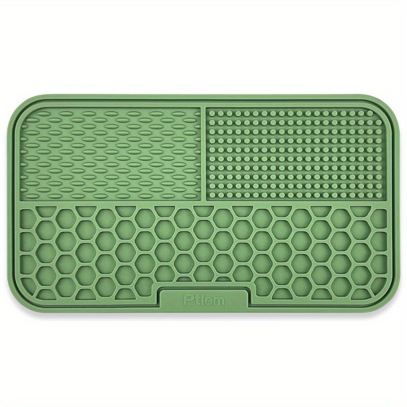 Slow Feeder Pet Placemat Silicone Licking Pad for Dogs and Cats