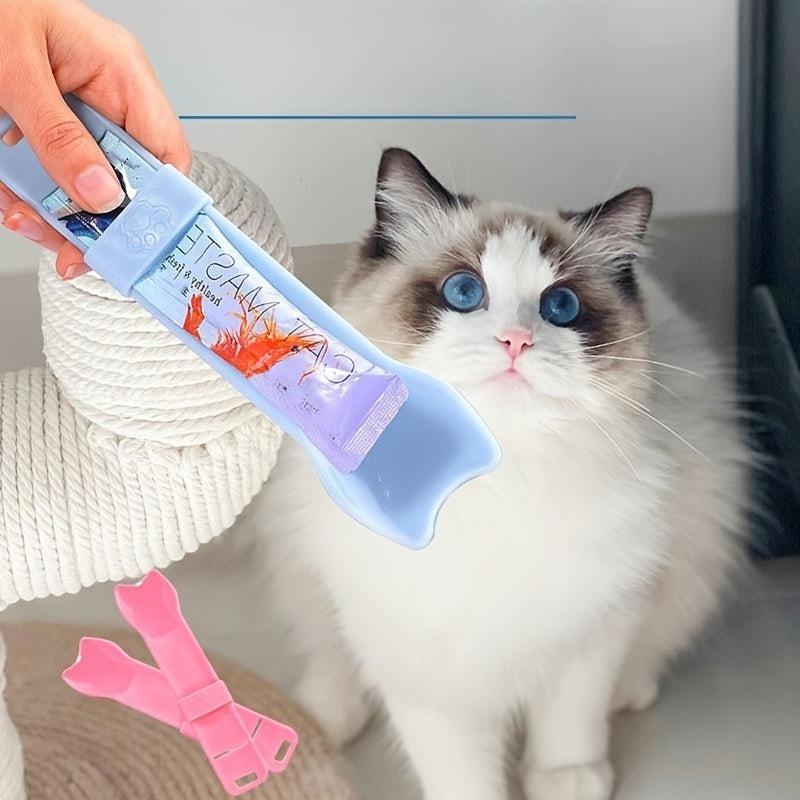 Cat Strip Squeeze Spoon Feeder For Lickable Wet Treats