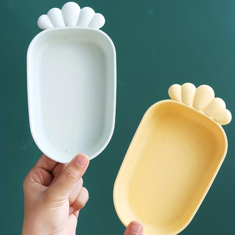 Colorful Carrot Shaped Pet Bowl for Mealtime Fun