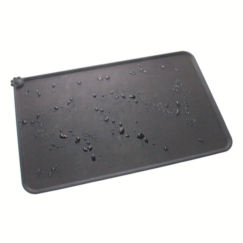 Non Slip Silicone Pet Food Mat with Suction Cups for Dogs and Cats